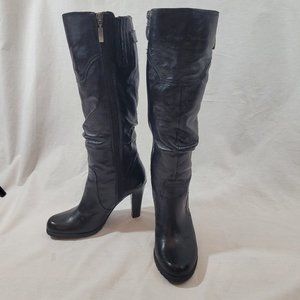 Knee High Black Leather Guess boots, size 6.5. Great condition!